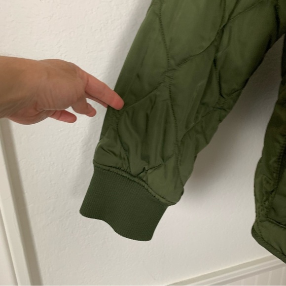 Old Navy Lightweight Quilted Puffer Jacket Women’s 2X Army Green Pockets - Picture 8 of 12